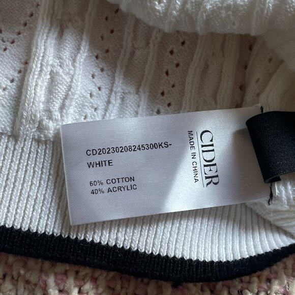 Cider Collar Contrasting Trim Knit Short Sleeve Crop Top Pointelle - Picture 4 of 8